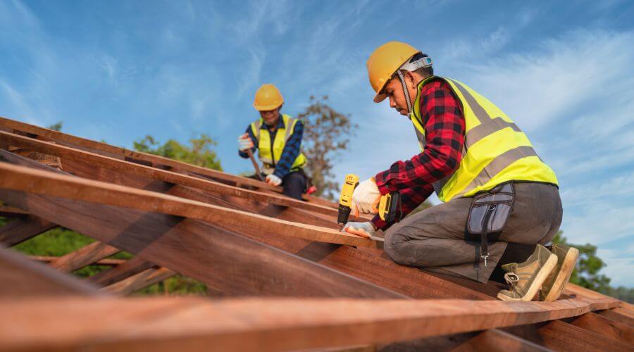Professional gutter cleaning in Brule, WI